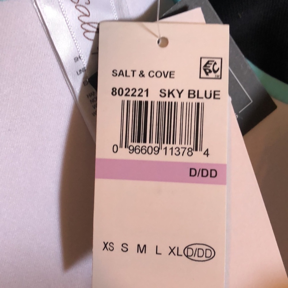 Salt + Cove SKY BLUE Smocked Triangle Bikini Swim Top, US D/DD - Picture 3 of 4